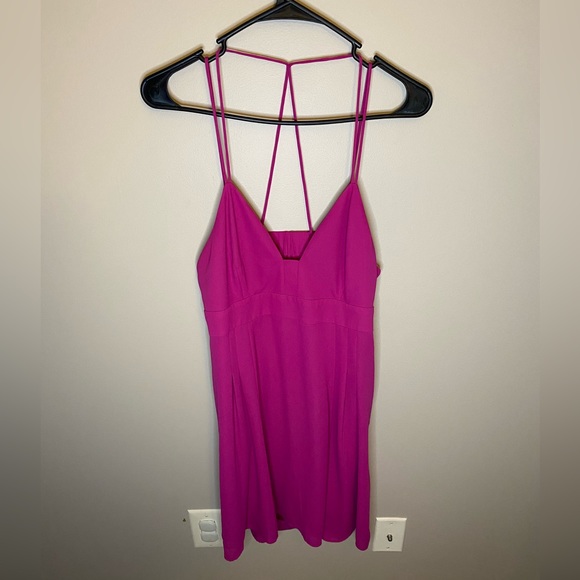 Express Dresses & Skirts - EXPRESS strappy v-neck mini dress EXCELLENT CONDITION